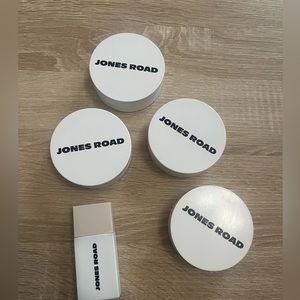 Jones Road makeup. Clean makeup.